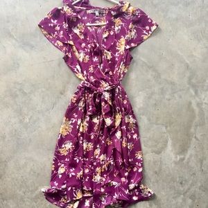 Dresses - Floral purple dress Dresses - Floral purple dress
